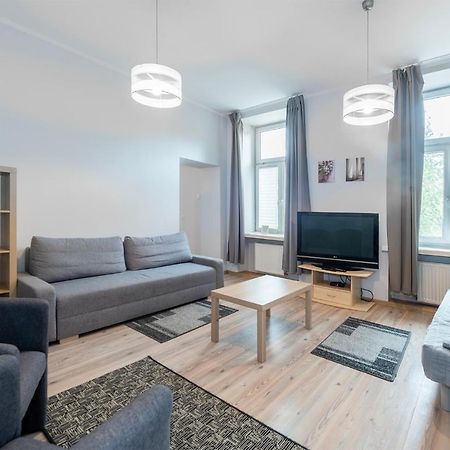 Piotrkowska-I- 75Mcentral Cosy&Freeparking Лодзь Экстерьер фото